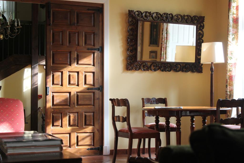 Hotel Casona El Arral Льерганес Экстерьер фото